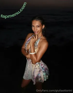 giuliaottorini / giuliaaottorini nude photo #0032