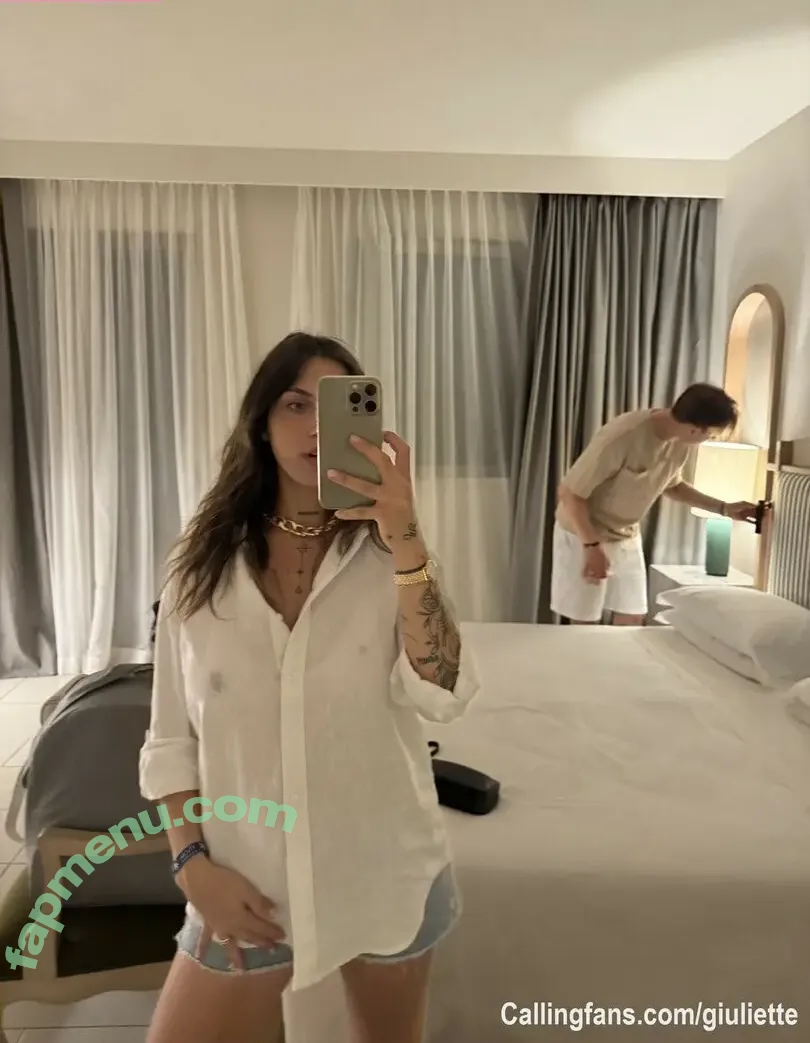 Giulie.tte nude photo #0005 (Giulie.tte)