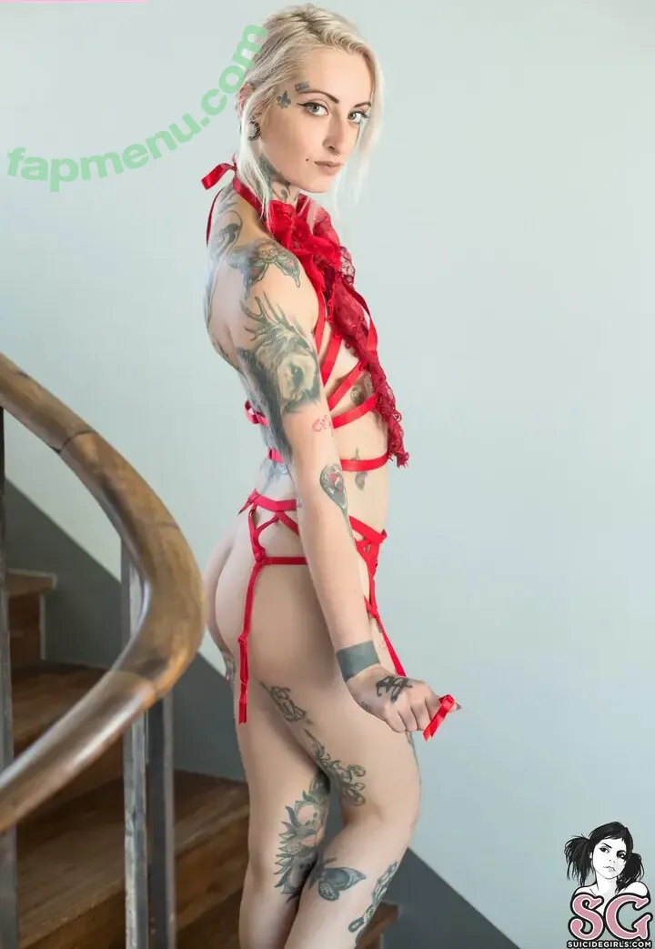 gladycesuicide nude photo #0821 (Gladyce / gladycefavour)