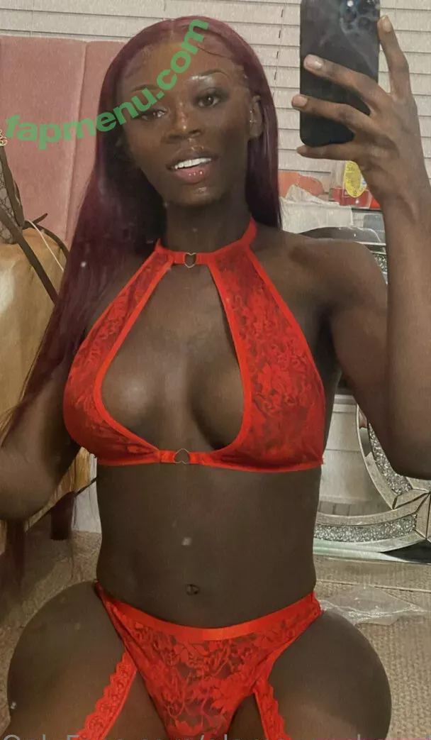 glamazonchanelr nude photo #0128 (bedroombully_ts)