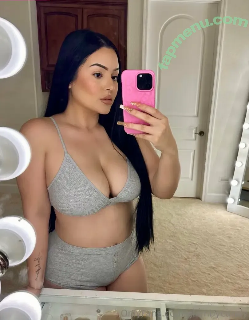 glambycandy nude photo #0015 (glambycandy_)