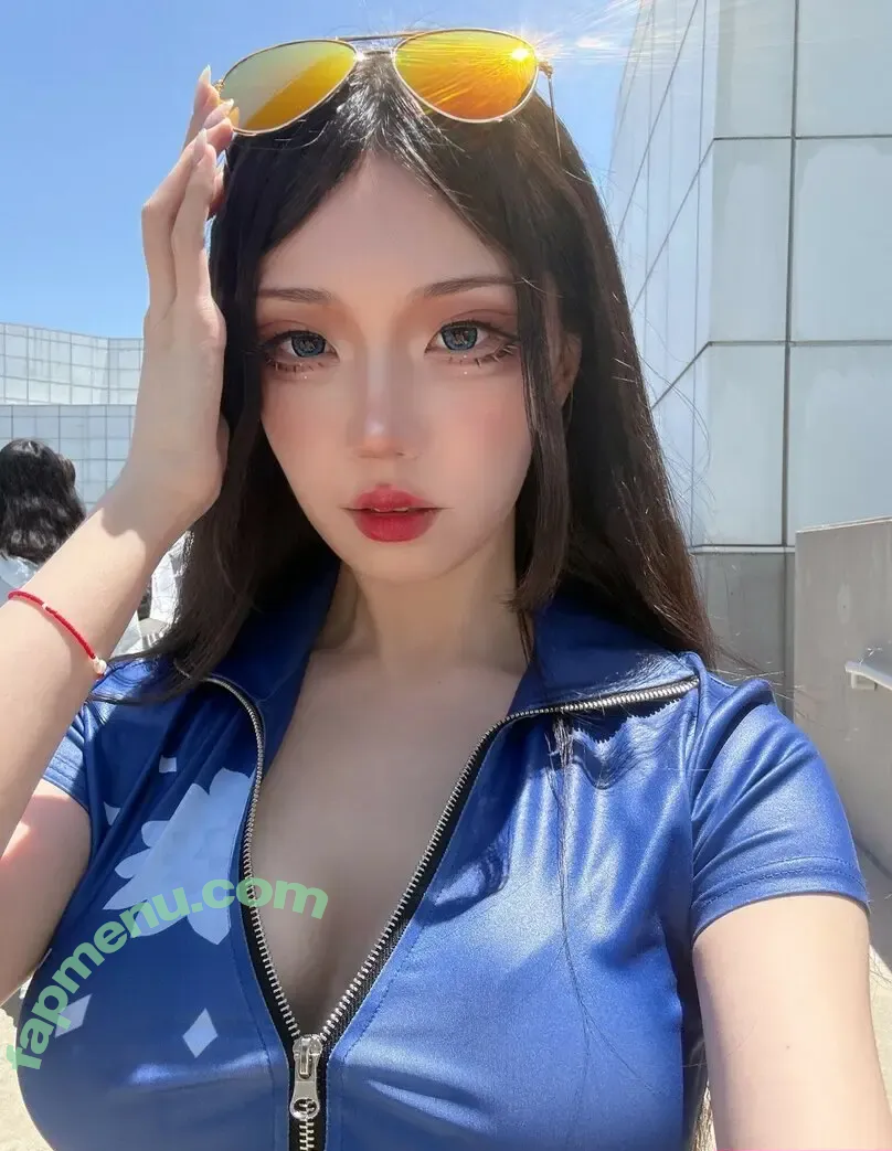 glihttr nude photo #0082 (Feng / fenguiin / glittledeath)