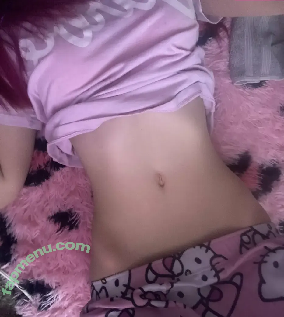 glittrkitti nude photo #0042 (glittrkitti1)
