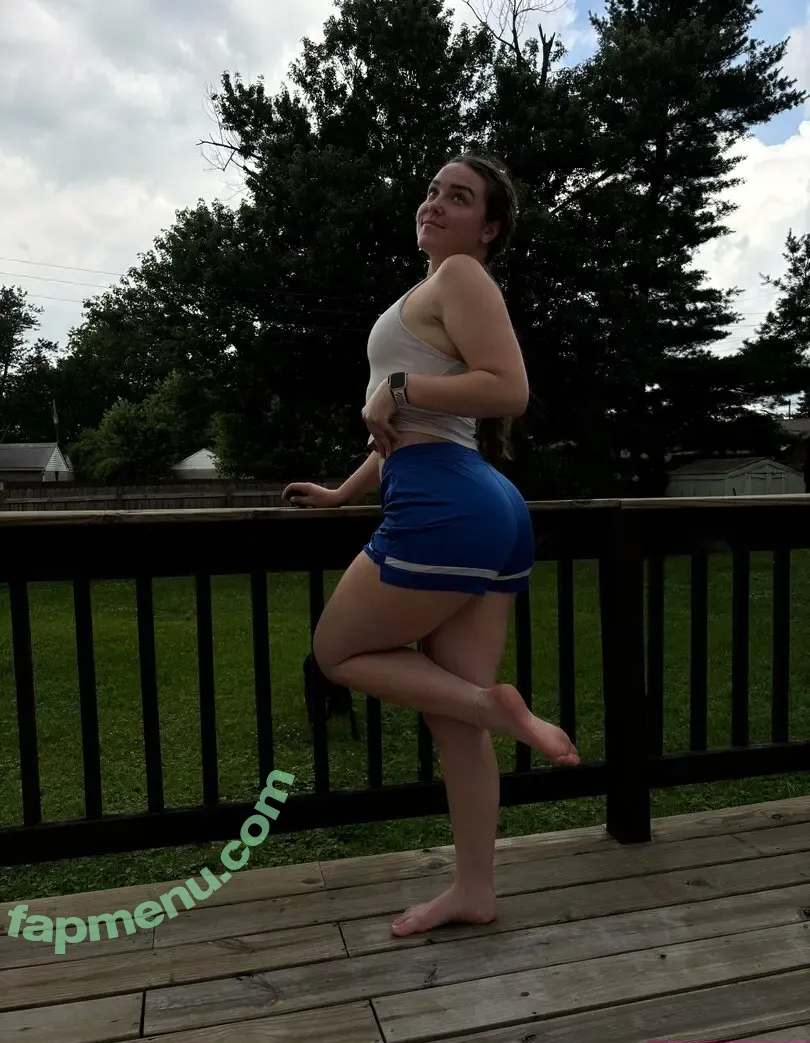 goalgoddess nude photo #0079 (raylan / yourbae.rae)