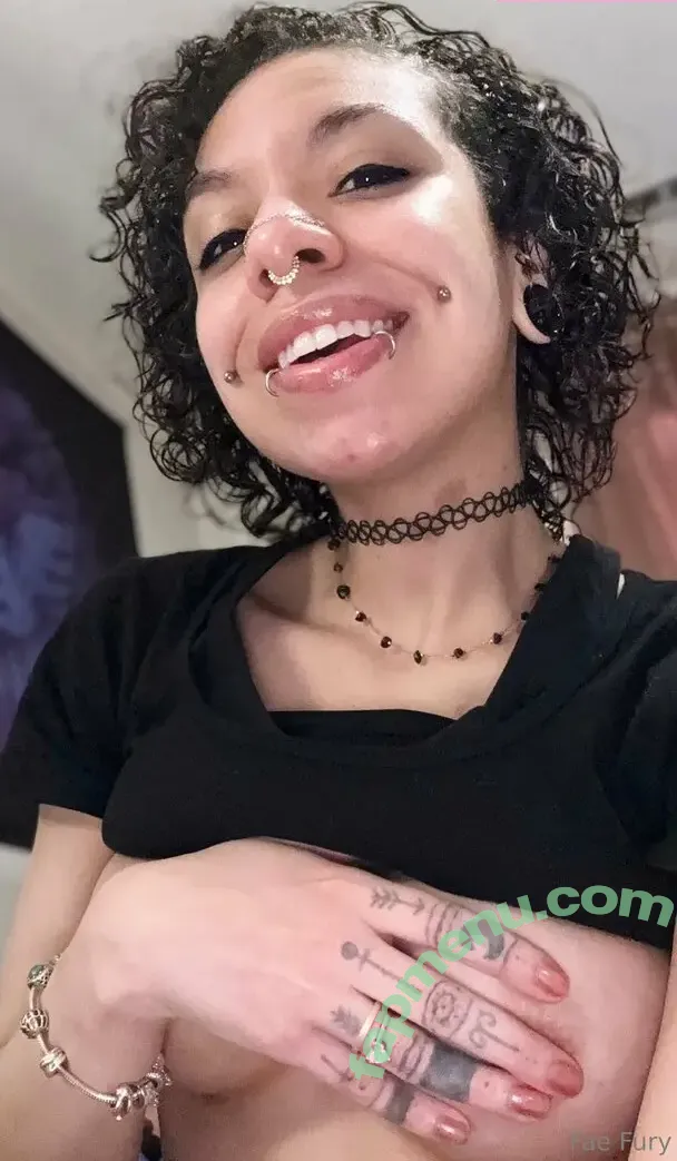 goblin.fae nude photo #0088 (goblinfae_)
