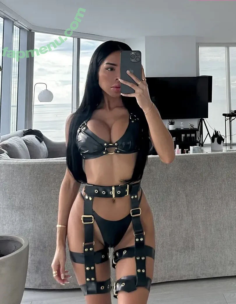 Goddess Angelina nude photo #0072 (angelinaklair / xomaddykxo)