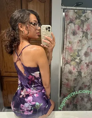  nude photo #0002