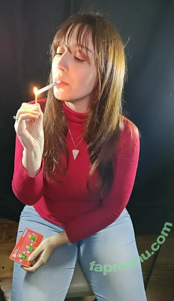 goddessofsmoke nude photo #0121 (goddess__of__smoke)