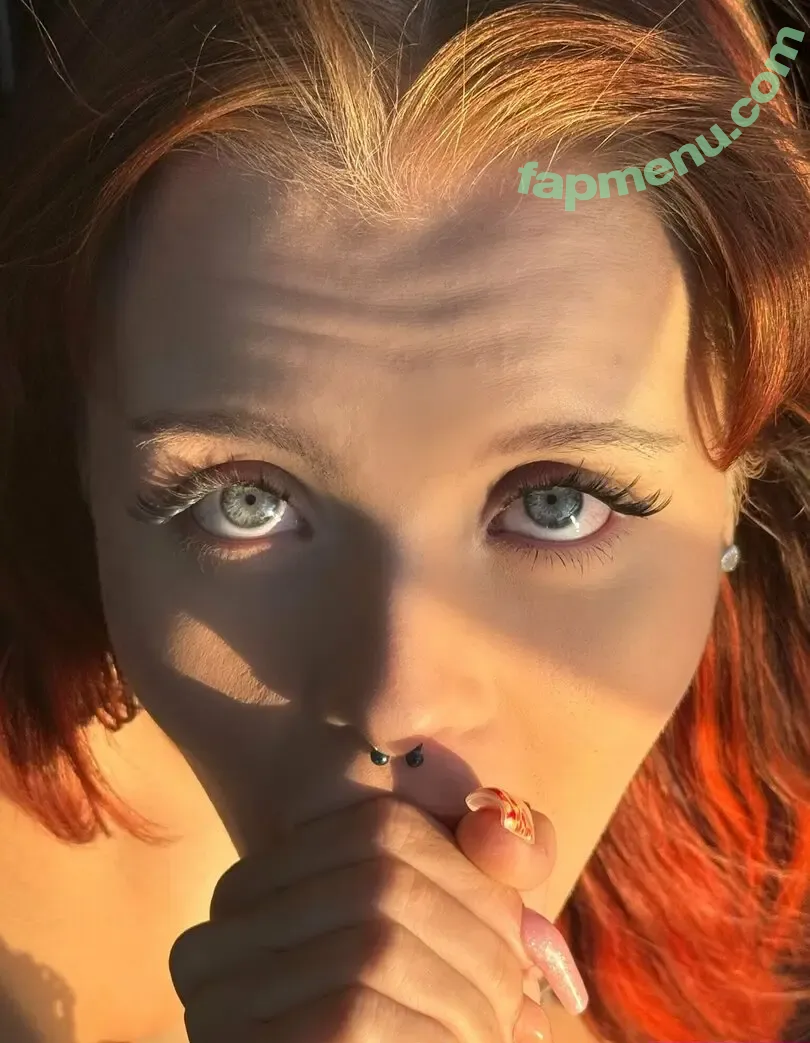 goldenqueenss nude photo #0008 (golden.queen._)