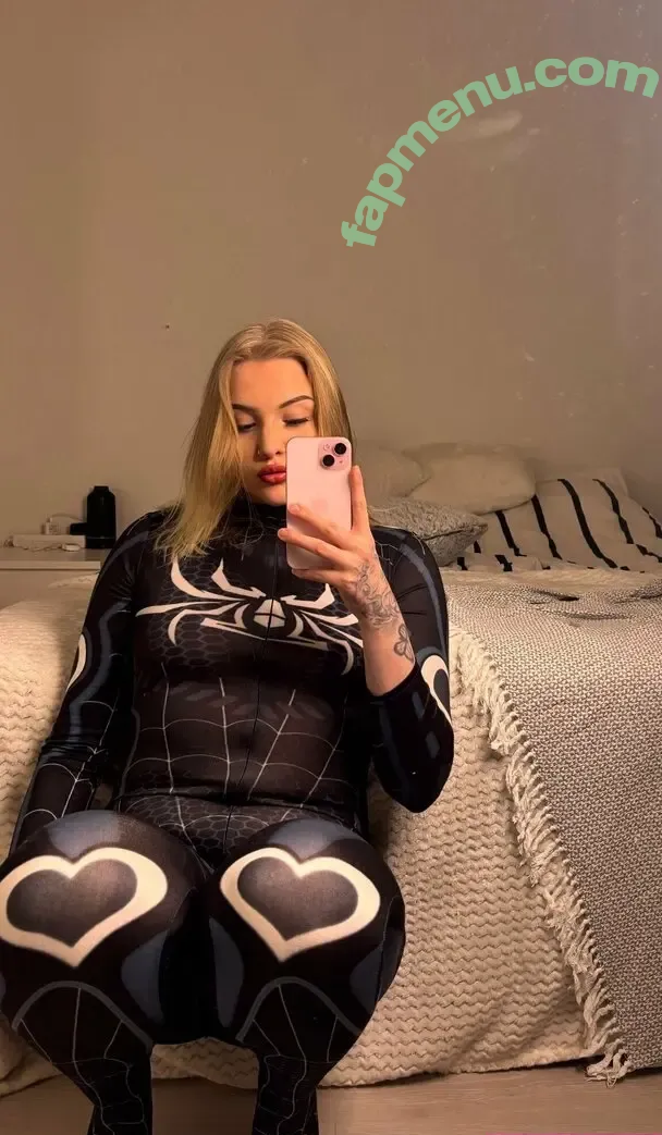 goldenqueenss nude photo #0030 (golden.queen._)