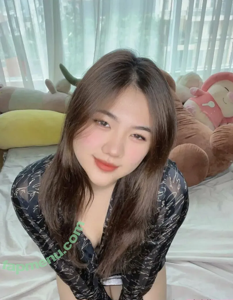 goodgirlhana nude photo #0094 (goodgalhanna)