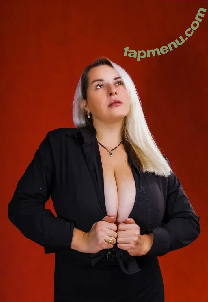Goodnino nude photo #0083 (goodnino_ / missqueen20)