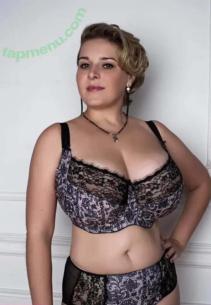 Goodnino nude photo #0142 (goodnino_ / missqueen20)