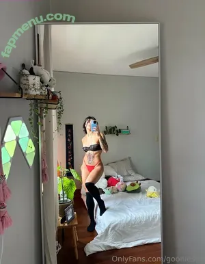 Gooniesyd / Gooniesyyd nude photo #0118