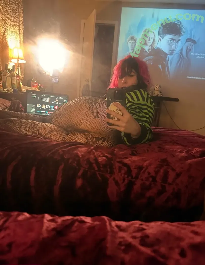 gothfairyfiona.free nude photo #0014 (gothfairyfiona)