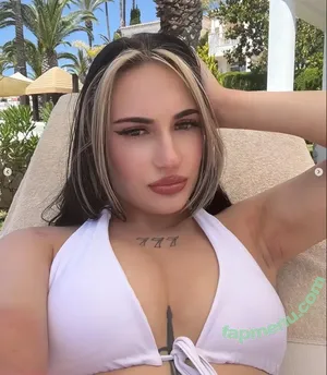 gothmommyyyy / cutelararose / dontbeafraid nude photo #0020
