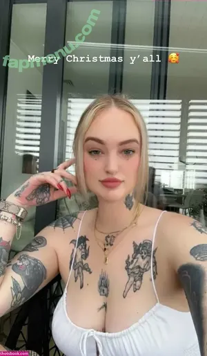  nude photo #0001