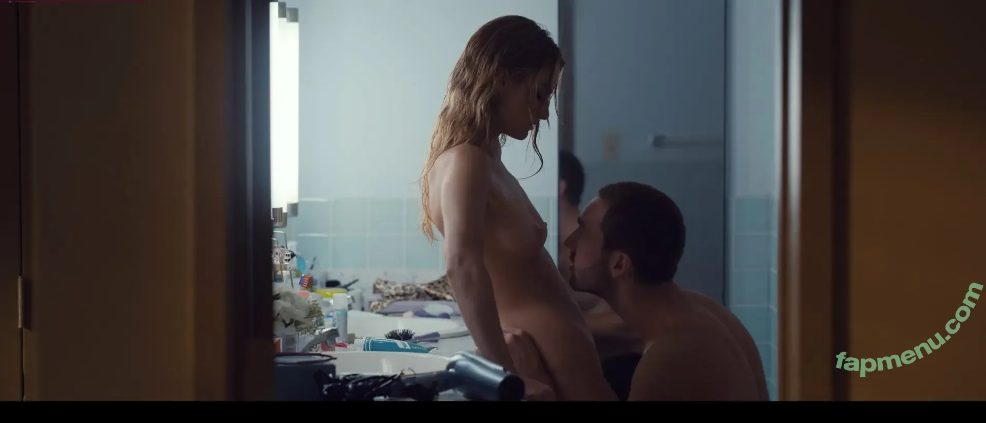 Grace Van Patten nude photo #0002 (gracevanpatten)