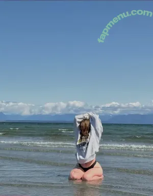 gracie._.b97 / gcbarbara2000 / grace.blackk / graciebbyxo nude photo #0001
