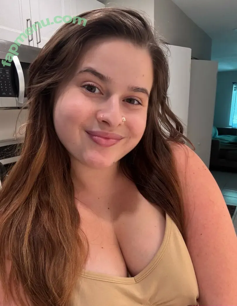 greengabi nude photo #0022 (green.gabi)
