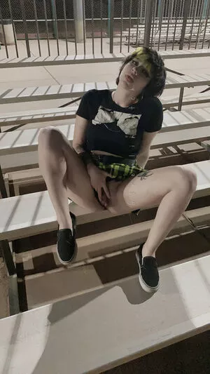 Gremlinbxtch / gremlincxnt nude photo #0025