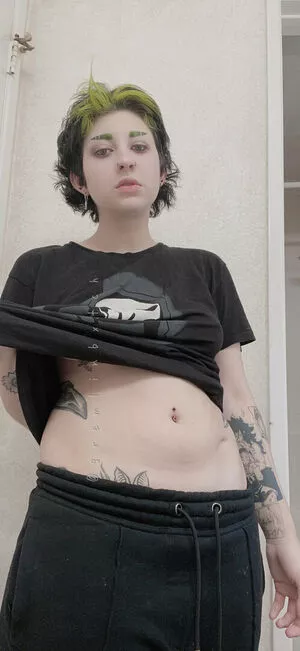 Gremlinbxtch / gremlincxnt nude photo #0162