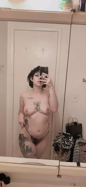 Gremlinbxtch / gremlincxnt nude photo #0169