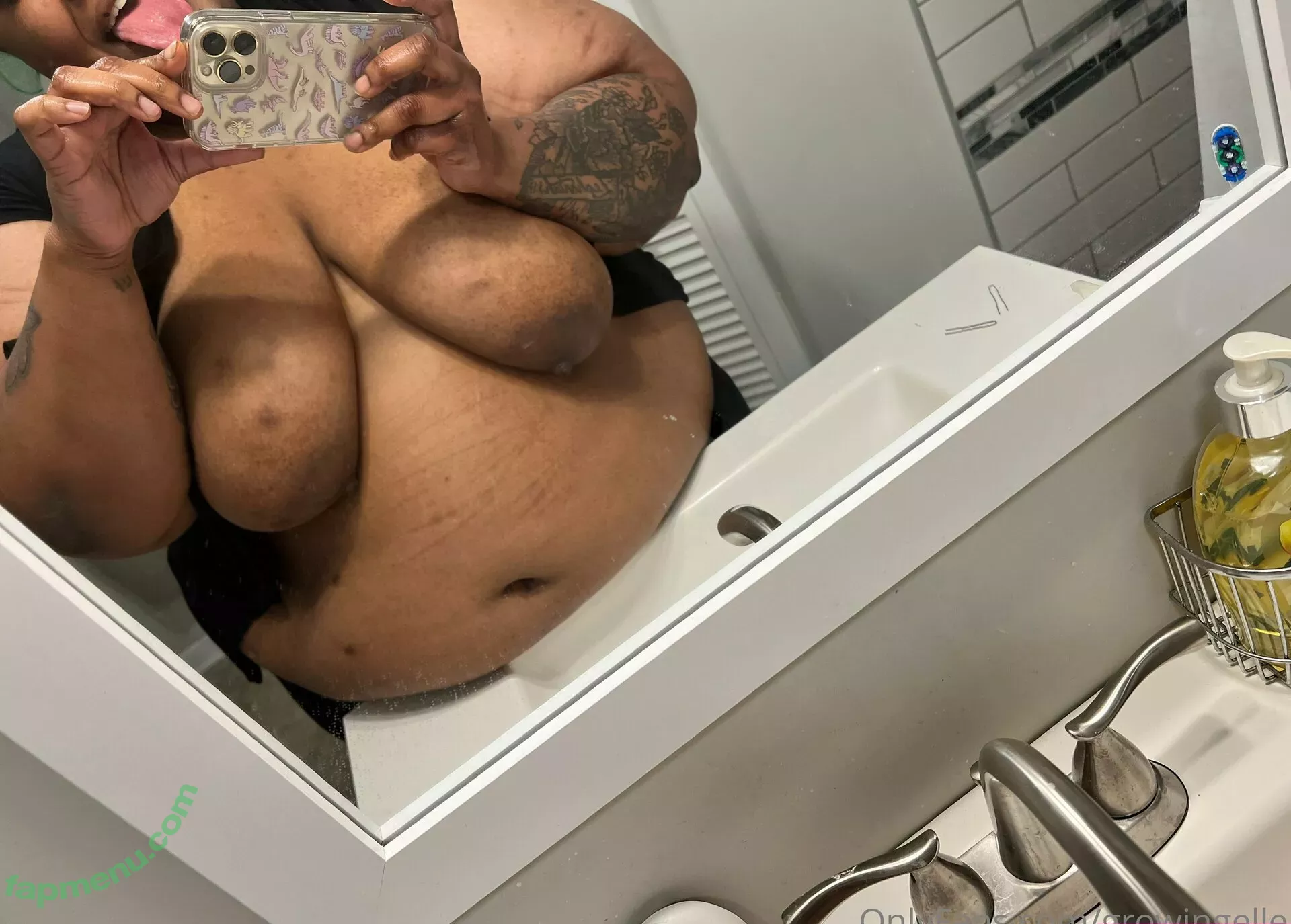 growingellex nude photo #0097 (growinglex)