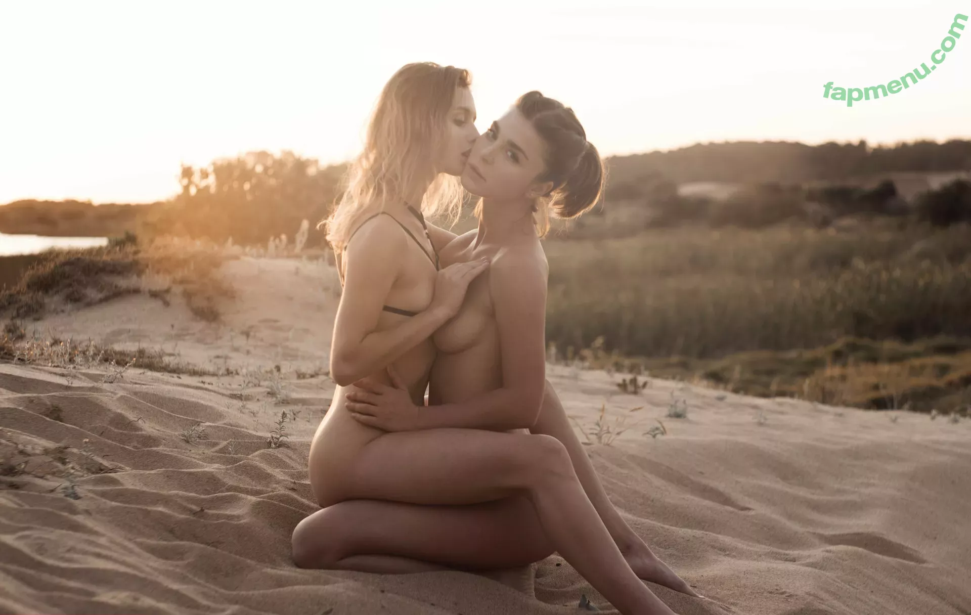 Guerlain nude photo #0028 (Anastasia S / Dominika / Lili / Lily C / Lily Chey / Nasty Q. / lea_guerlin / sia89)