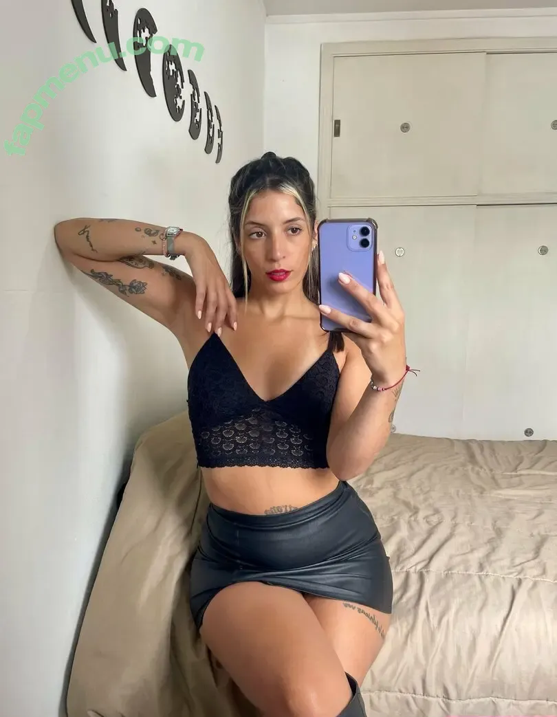 guliaitaliana nude photo #0023 (guliaitaliana)