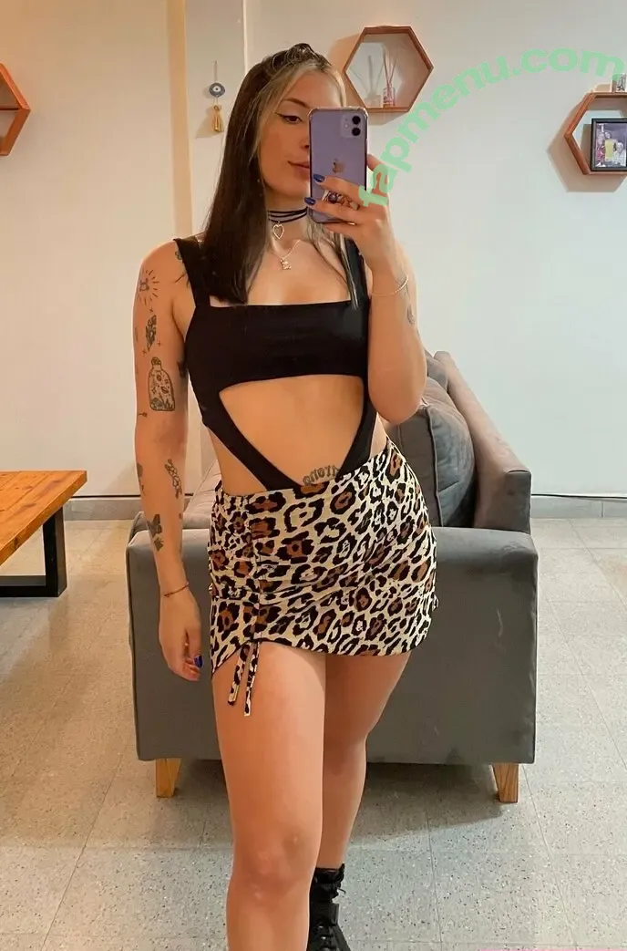 guliaitaliana nude photo #0034 (guliaitaliana)