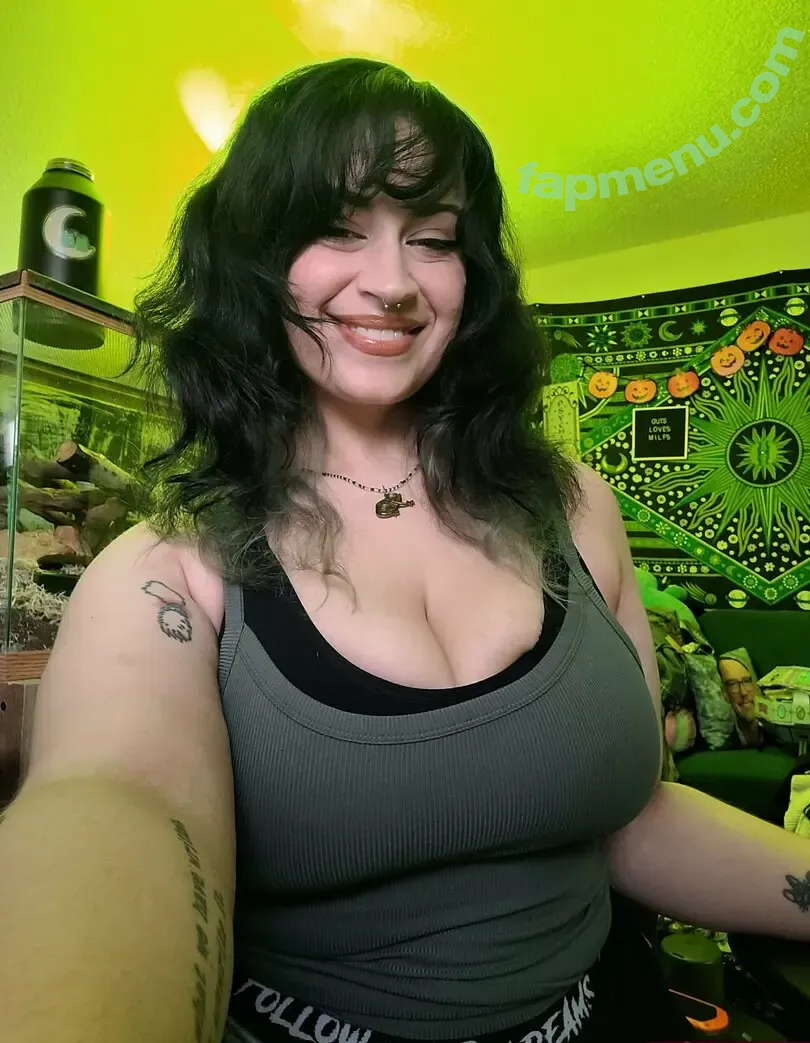 gutr0tted nude photo #0021 (gutr0tt)