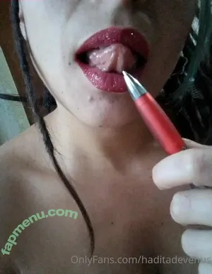  nude photo #0004