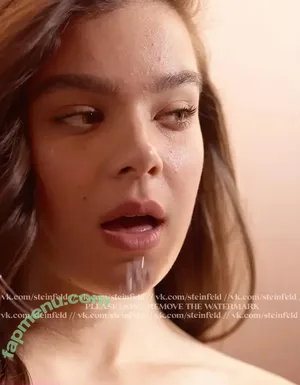 Hailee Steinfeld / hailee_steinfeld / haileesteinfeld nude photo #0061