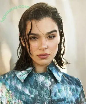 Hailee Steinfeld / hailee_steinfeld / haileesteinfeld nude photo #0312