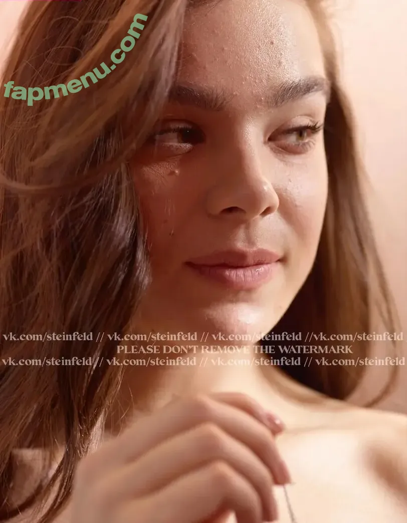Hailee Steinfeld nude photo #0062 (hailee_steinfeld / haileesteinfeld)