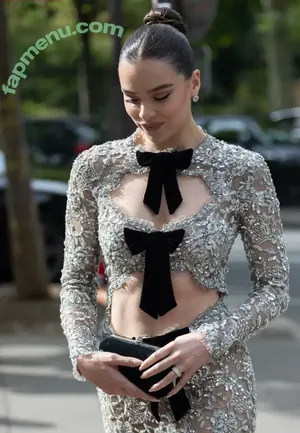 Hailee Steinfeld / haileesteinfeld nude photo #0027