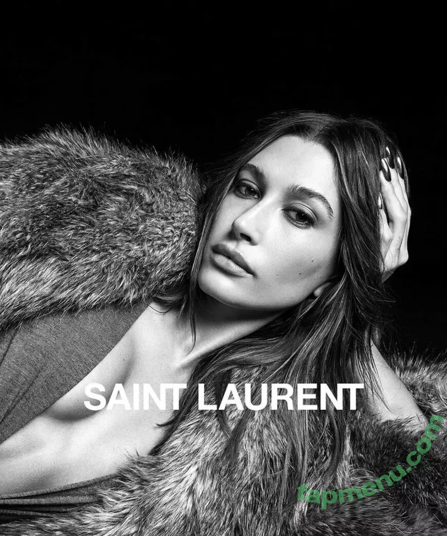 Hailey Baldwin Bieber nude photo #0079 (haileybieber)