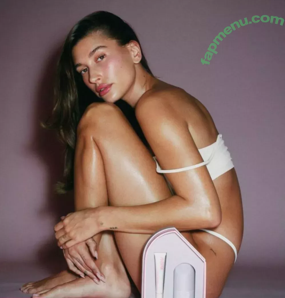 Hailey Baldwin Bieber nude photo #0133 (haileybieber)