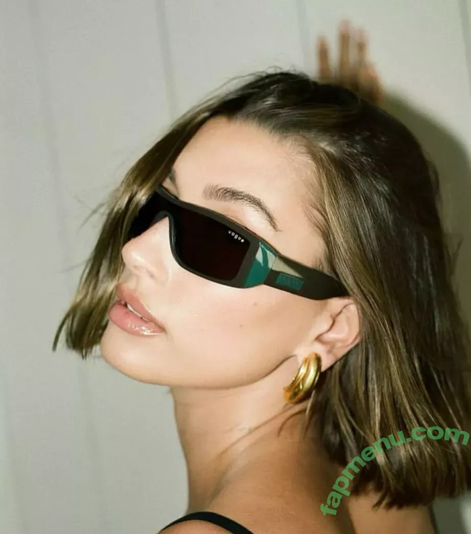 Hailey Baldwin Bieber nude photo #0290 (haileybieber)