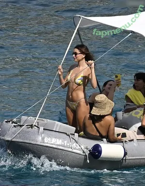 Hailey Bieber / baldwin / haileybieber nude photo #0787