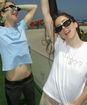 Haim Sisters / haimtheband nude photo #0111