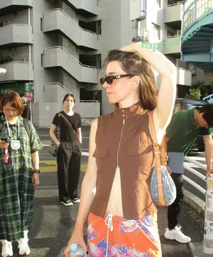 Haim Sisters / haimtheband nude photo #0146