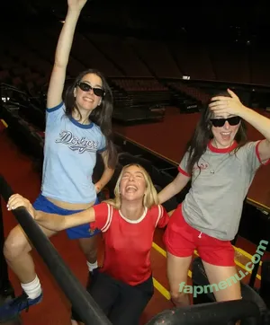 Haim Sisters / haimtheband nude photo #0152