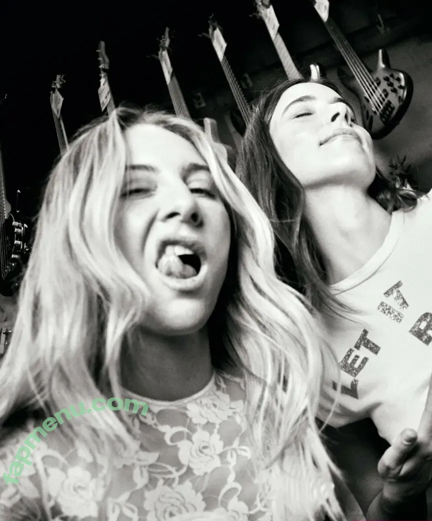 Haim Sisters nude photo #0130 (haimtheband)