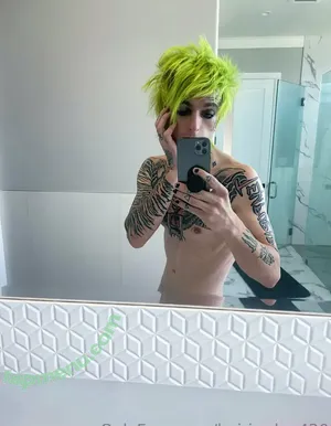hairjordan420 / 1hairjordan nude photo #0030