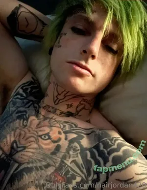 hairjordan420 / 1hairjordan nude photo #0052