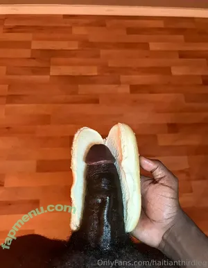 haitianthirdleg / reel nude photo #0001