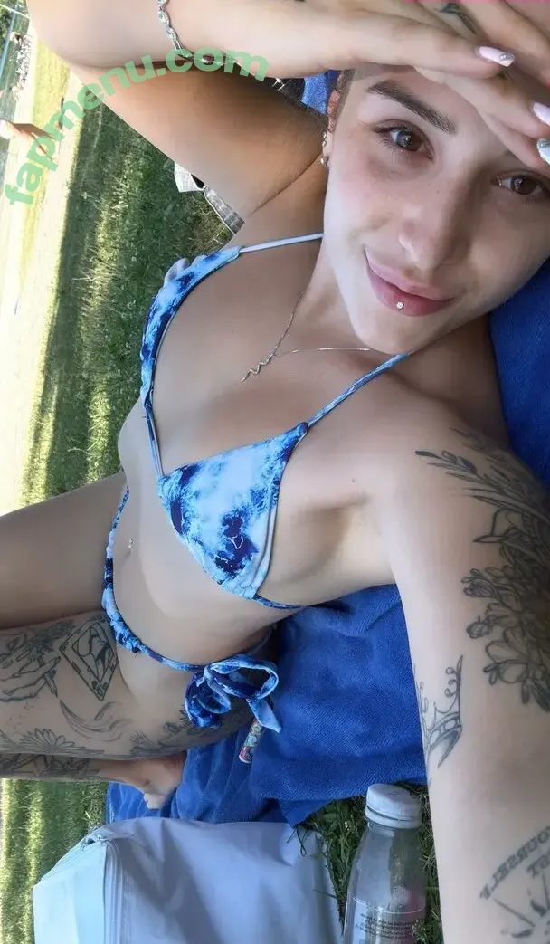 HakunaMavie nude photo #0026 (hakuna.mavibe)