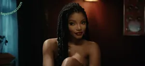 Halle Bailey / chloebaileyyy / hallebailey nude photo #0003